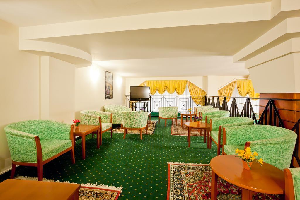 Hotel Splendid Каорле Екстериор снимка